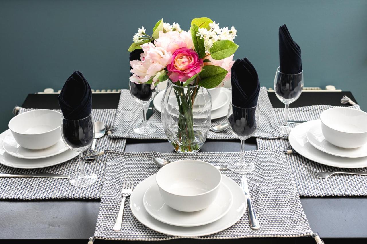 Lovely Brighton Apartments Moments Away From Royal Pavilion المظهر الخارجي الصورة