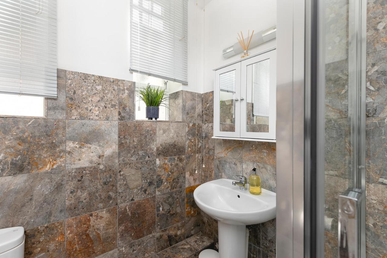 Lovely Brighton Apartments Moments Away From Royal Pavilion المظهر الخارجي الصورة